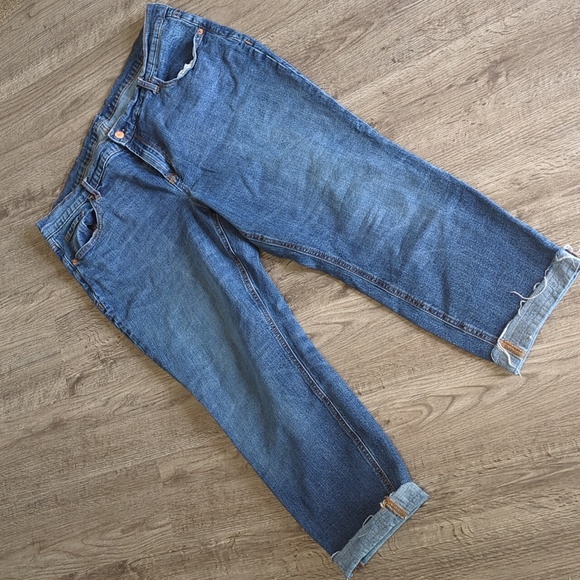 Old Navy Boyfriend Jeans - Raw Hem Ankle/Crop length - Size 16 - Picture 2 of 6